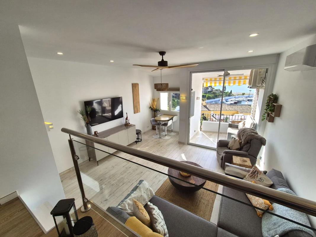 Sale of apartment in Puerto de Cabopino, 29604, Marbella
photo 1
