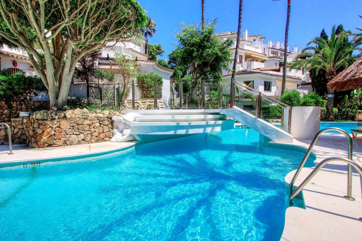 Venta de piso en CL MENCEY-REAL ZARAGOZA, Marbella
photo 4