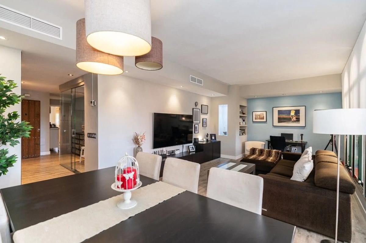 Sale of apartment in Barrio Santa María, Marbella
 photo 3