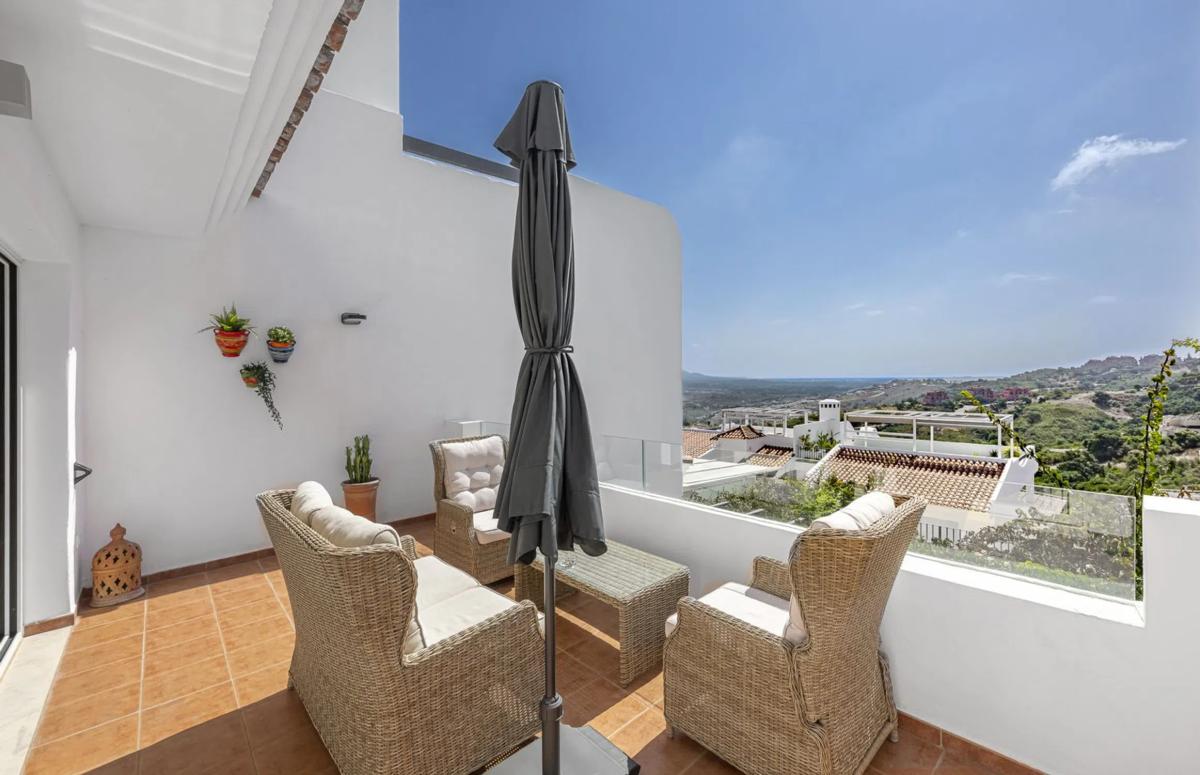 Sale of apartment in Barrio Santa María, Marbella
photo 1