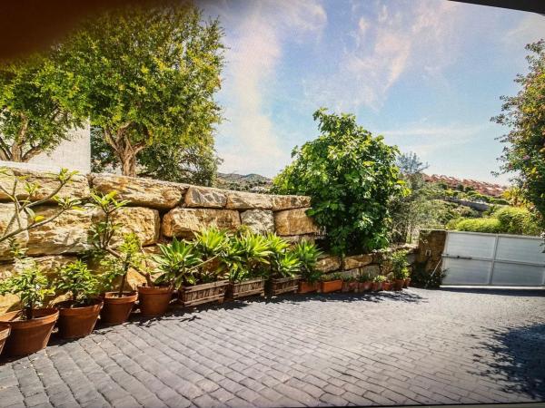 Chalet independiente en venta en Paseo del Golf s/n, Marbella
thumbnail 2