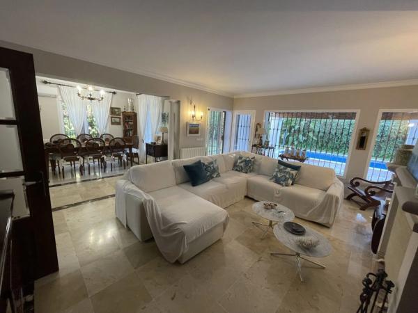 Chalet independiente en venta en Barrio Real de Zaragoza, Marbella
 photo 4