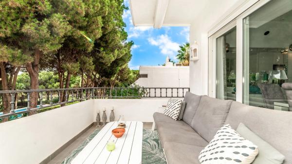 Dom szeregowy na sprzedaż w  AV ACEBOS (LOS) (SAMISOL) , Marbella photo 3