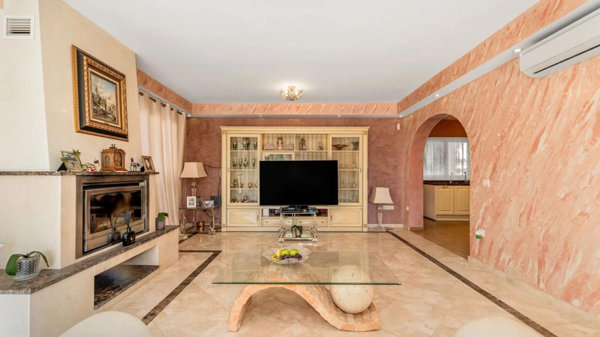 Продажа отдельного шале в Calle de la Gaviota, Марбелла photo 3