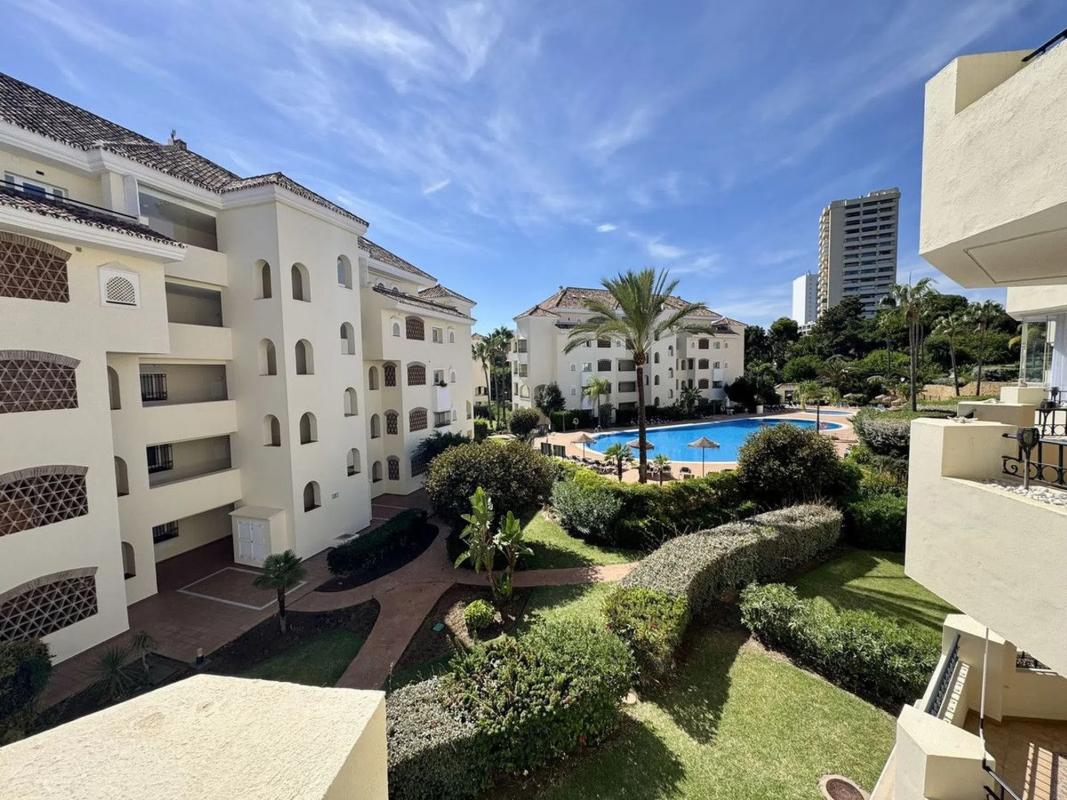 Venta de piso en Calle Tritòn, 3, Marbella
 photo 2
