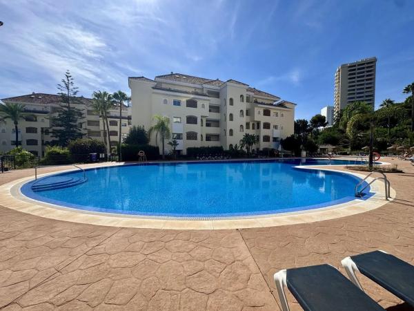 Apartment for sale in Calle Tritòn, 3, Marbella thumbnail 2