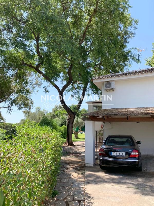 Продажа отдельного шале в Urbanizacion Cumbres de Elviria, Марбелла photo 4