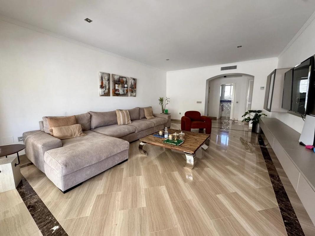 Venta de piso en Calle Tritòn, 3, Marbella
 photo 5
