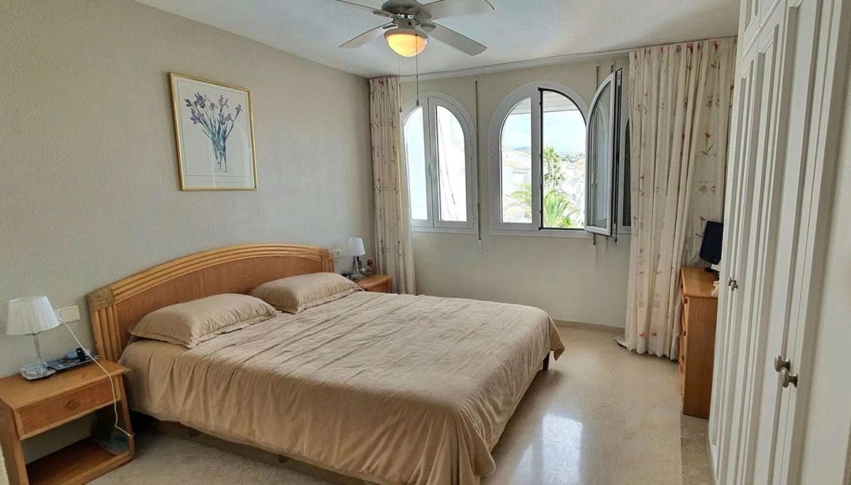 Venta de duplex en Urbanización Marbesa, 446, Marbella photo 4