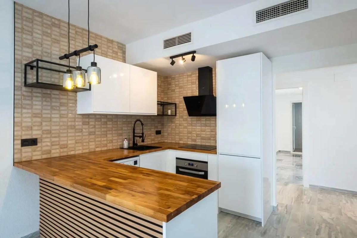 Venta de piso en Urbanización Jardines del Puerto, 1, Marbella
 photo 5