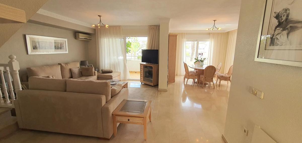 Venta de duplex en Cuesta Correa, Marbella photo 3