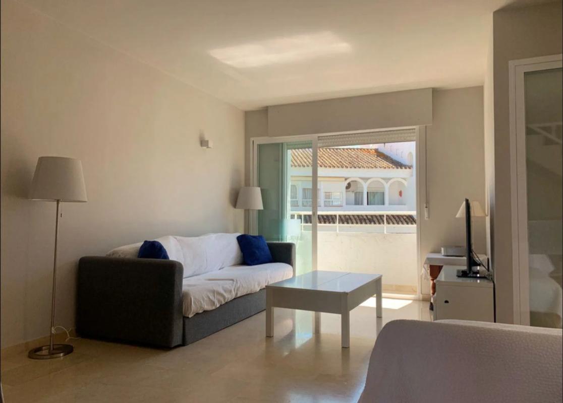 Venta de piso en Calle Tenerife, Marbella
photo 4