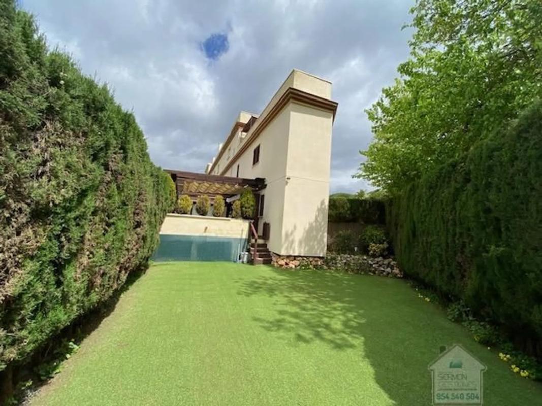 Venta de duplex en Barrio Romana Playa, Marbella photo 2