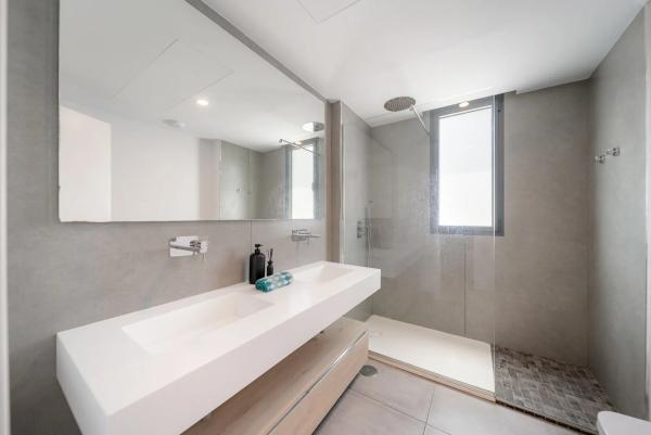 Duplex for sale on Barrio Cabopino-Artola, Marbella photo 1