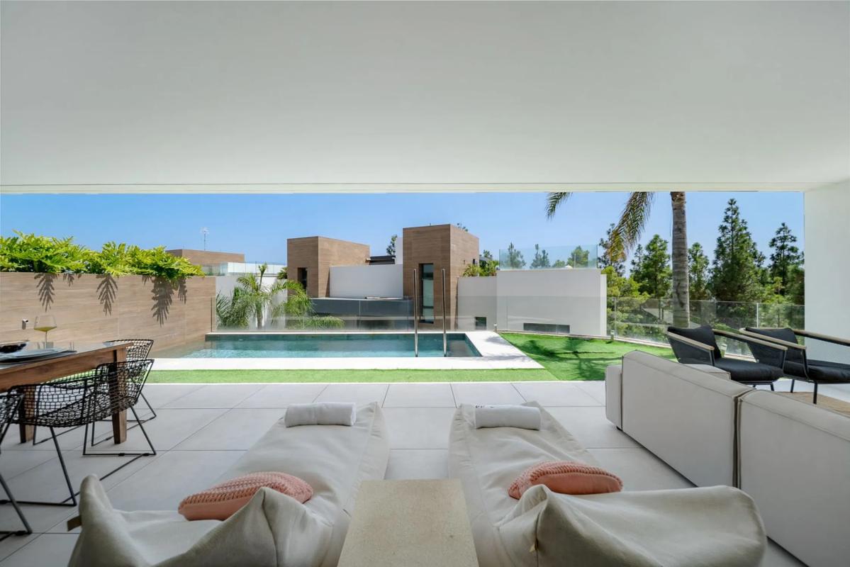 Продажа дуплекса на Barrio Cabopino-Artola, Марбелла photo 4