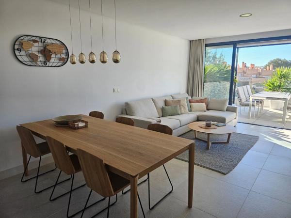 Duplex for sale on Calle La Romana, 9, Marbella thumbnail 2