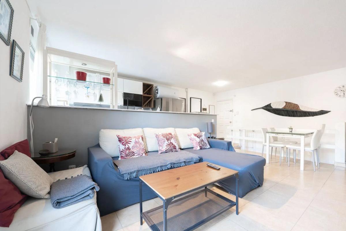 Sale of apartment in Calle de Las Golondrinas, 28, Marbella
 photo 5