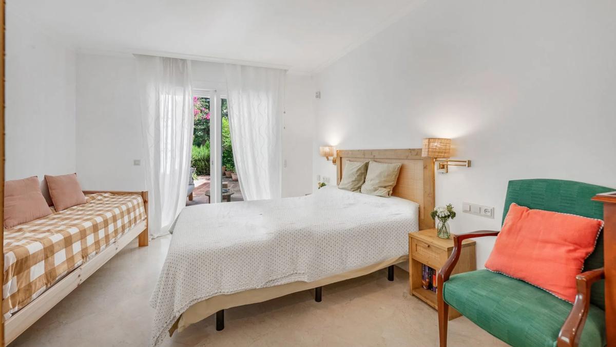 Sale of apartment in AV ATOLON DE CORAL-COTO DOLO, Marbella
photo 4