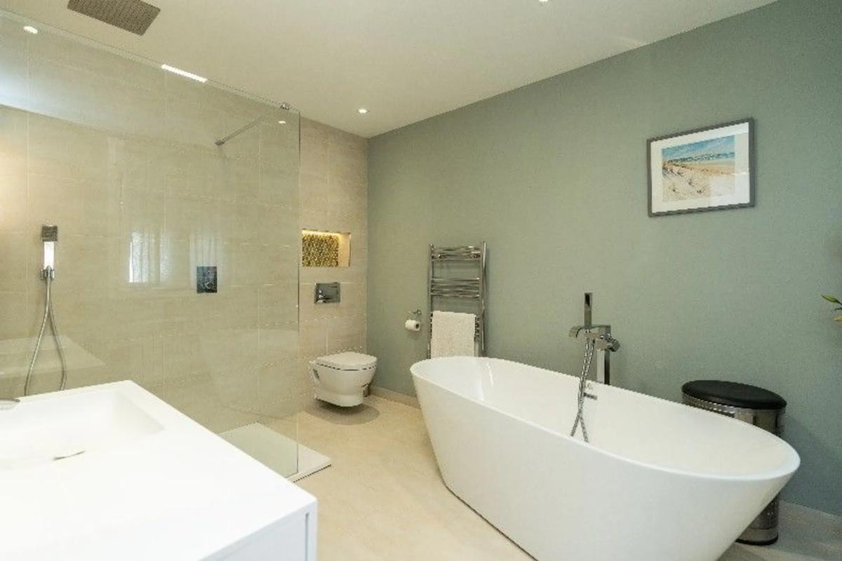 Sale of independent chalet in Barrio Marbesa, Marbella
photo 5