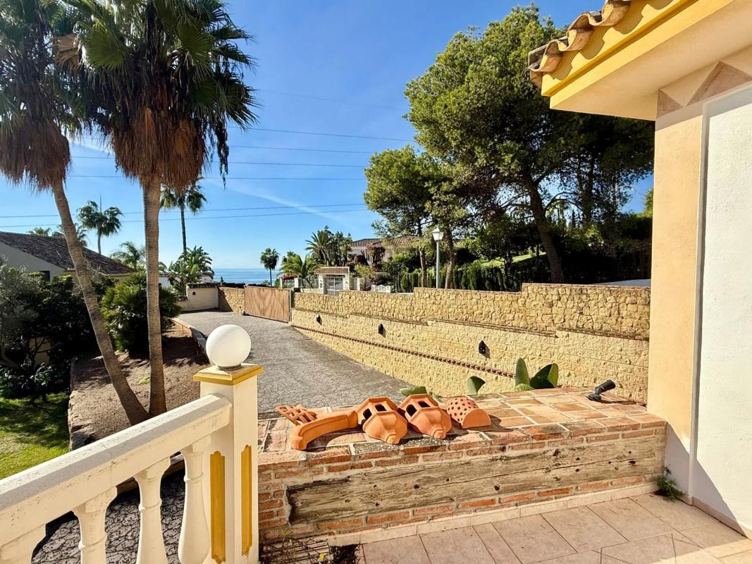 Sale of independent chalet in Barrio Hacienda Las Chapas, Marbella
photo 5