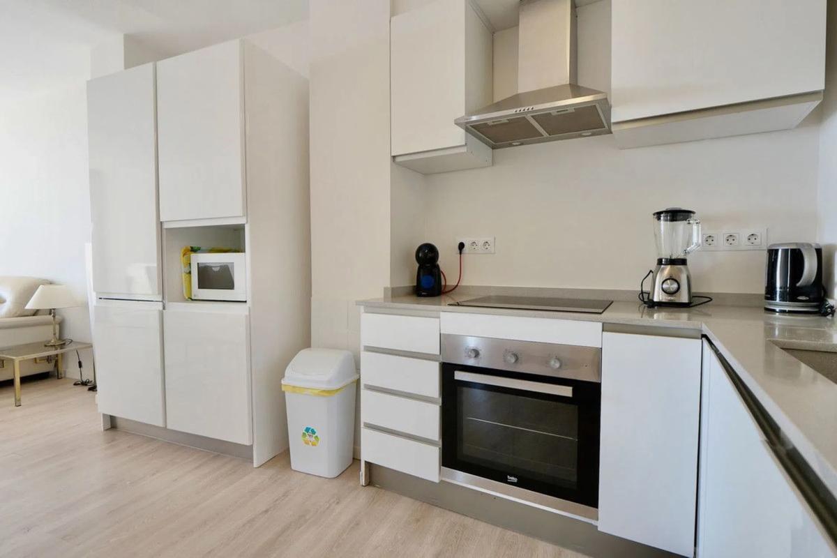 Venta de estudio en Puerto de Cabopino, Marbella photo 5