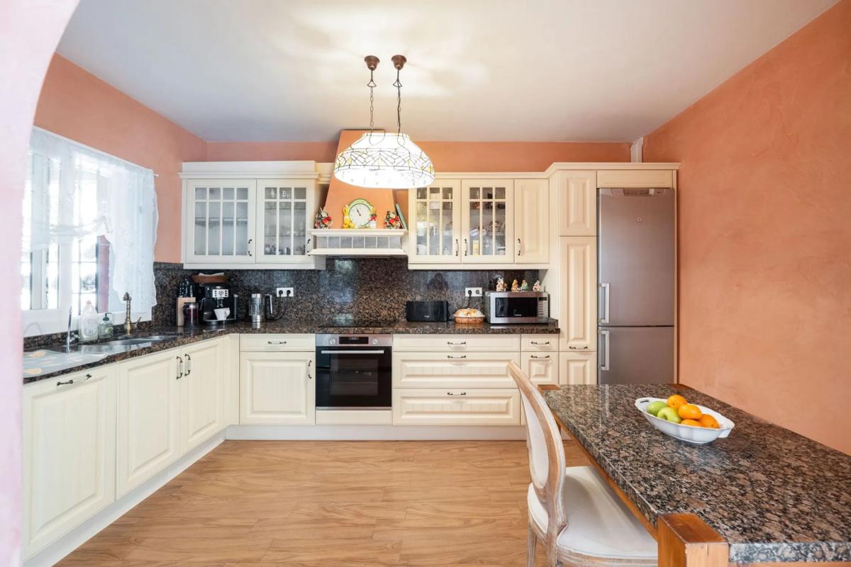 Venta de chalet independiente en Calle de la Gaviota, Marbella
photo 5