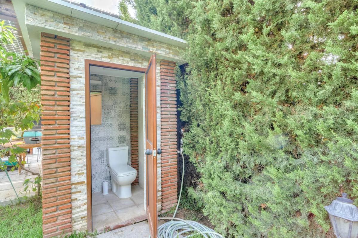 Venta de chalet independiente en Calle de la gaviola s/n, Marbella
photo 1