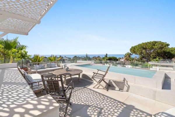 Chalet wolnostojący na sprzedaż w  Avenida Cartagena, 224, Marbella photo 1