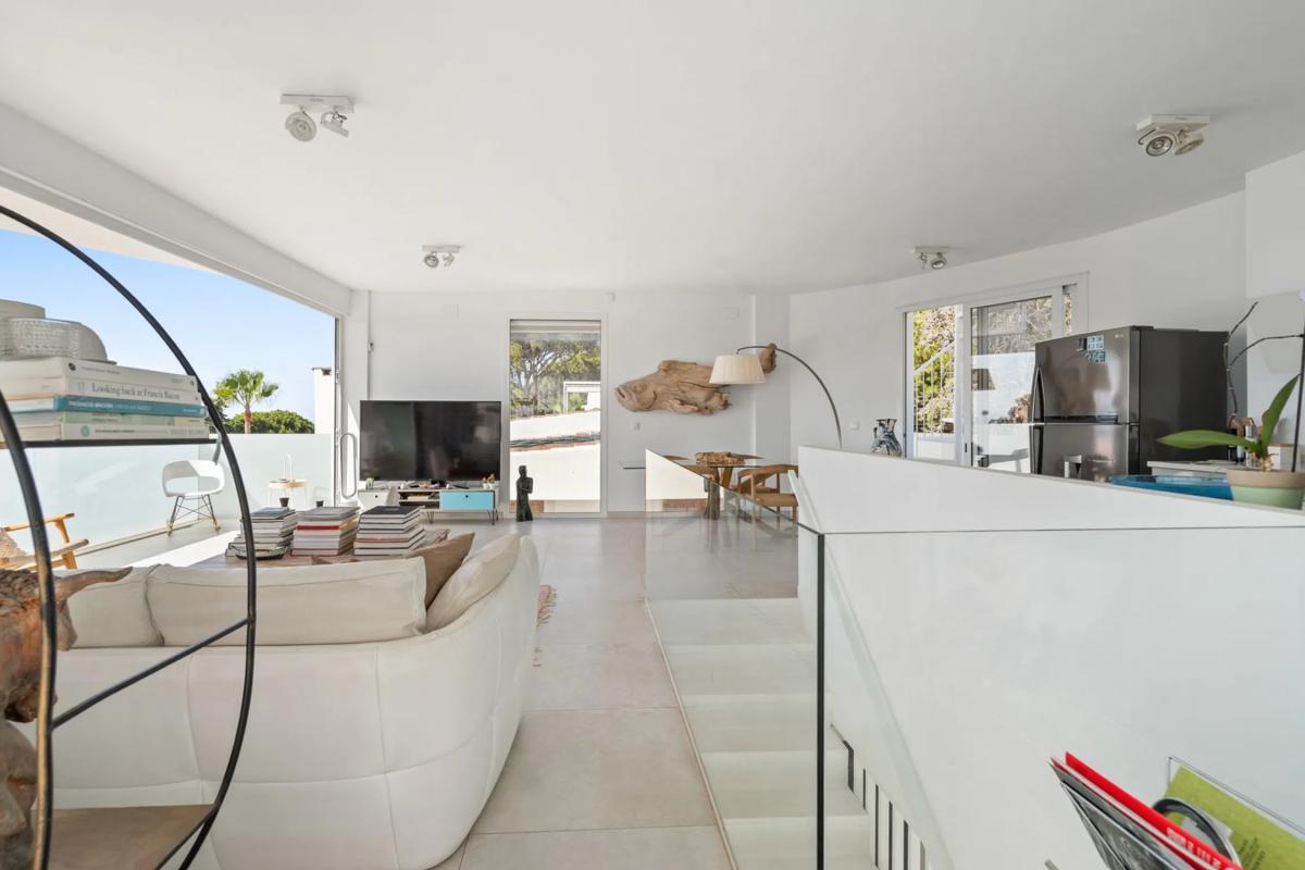 Sprzedaż niezależnego domku jednorodzinnego w  Avenida Cartagena, 224, Marbella photo 3