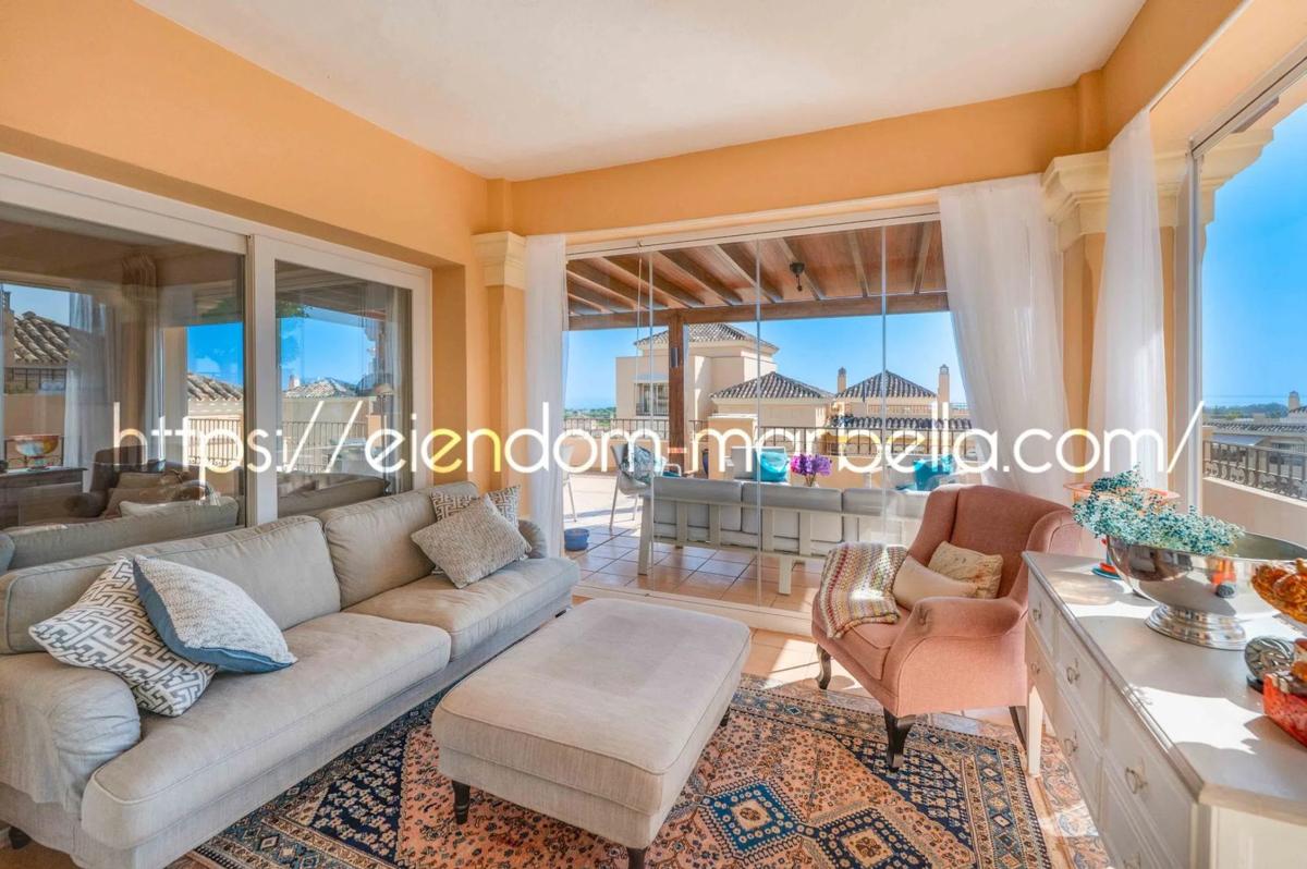 Venta de duplex en Avenida de España, Marbella photo 1