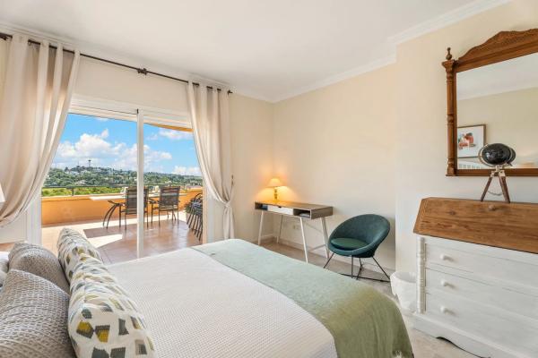 Mieszkanie na sprzedaż w  Calle D-9K, 1, Marbella photo 1