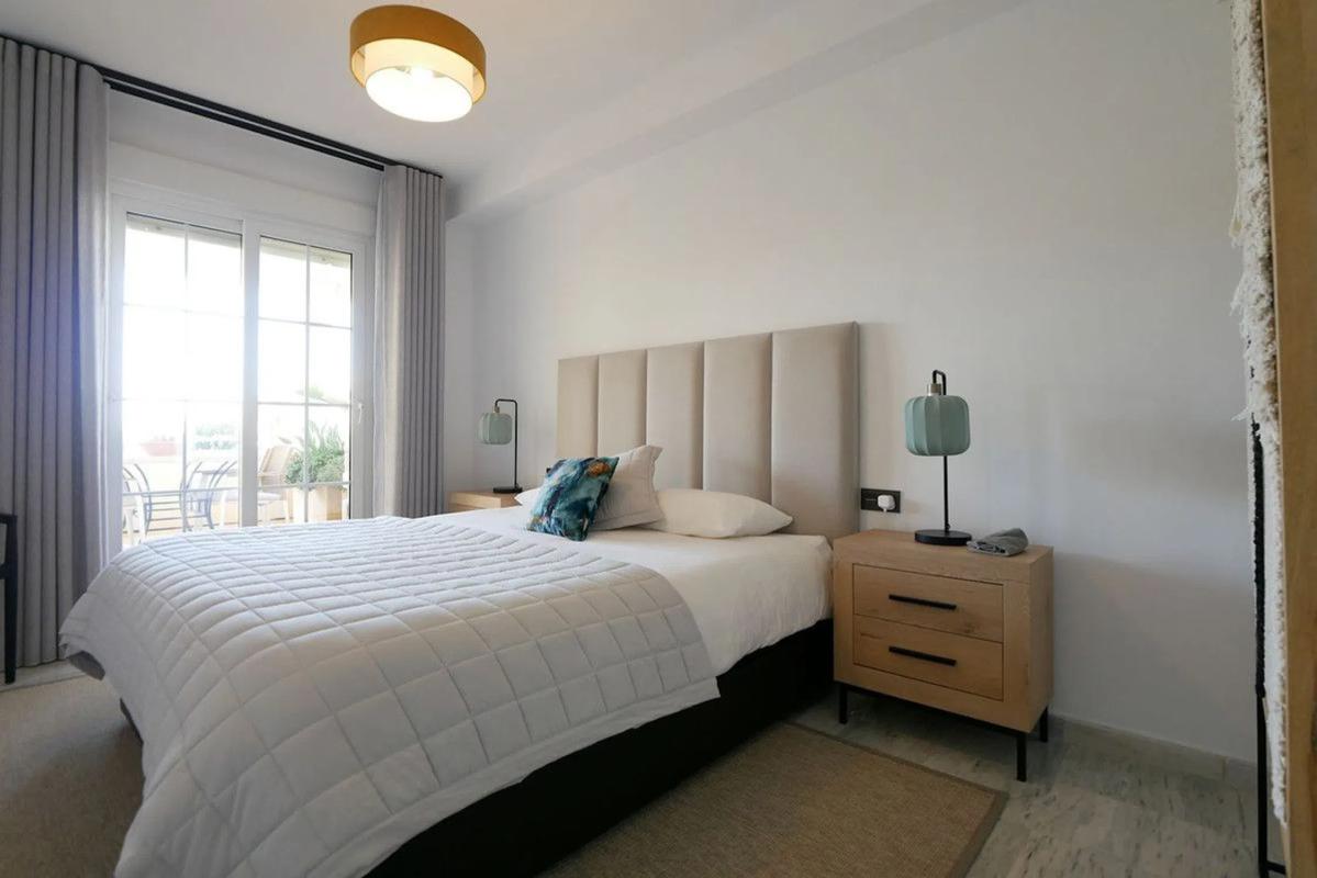 Venta de piso en Calle U2, Marbella
photo 3