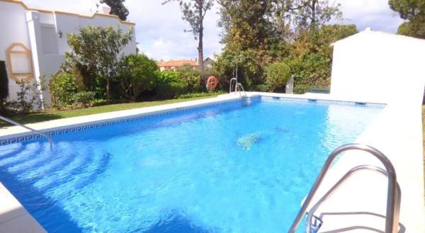 Piso en venta en Calle Higueral de Artola, 68, Marbella
 photo 1