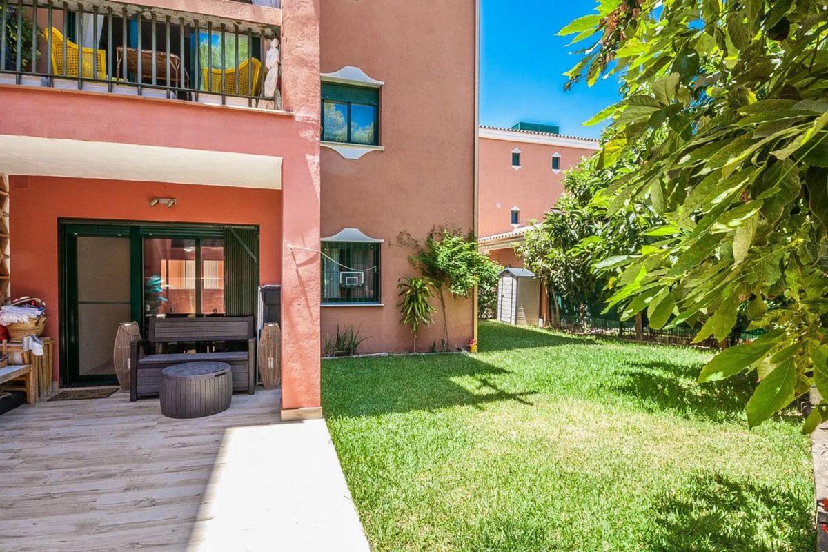 Sprzedaż mieszkania w Calle de las Golondrinas, Marbella
 photo 3