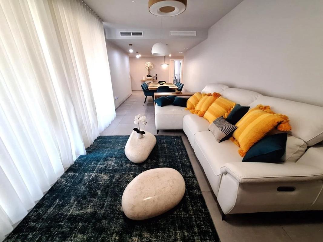 Venta de piso en Avenida Diego Velazquez, Marbella
 photo 2