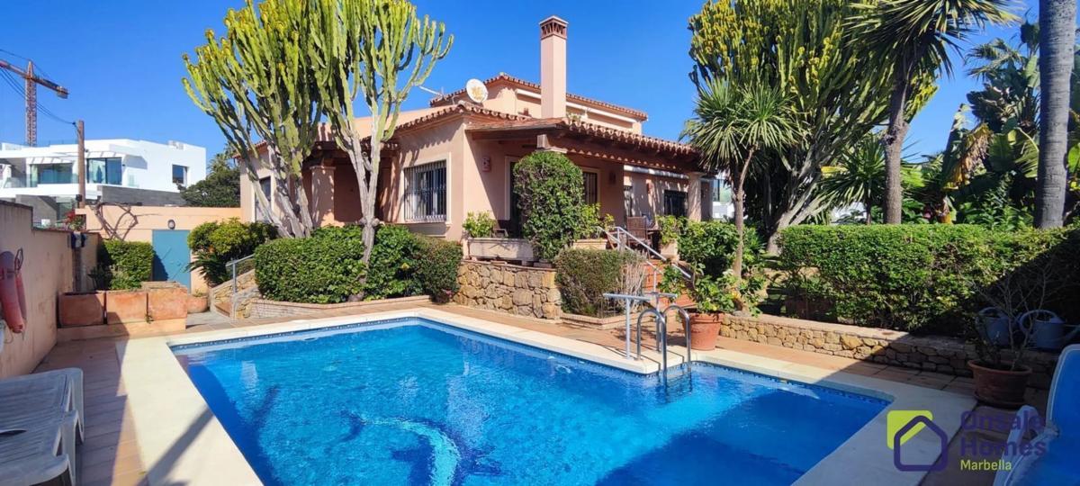 Sale of independent chalet in Urbanización Marbesa s/n, Marbella
photo 1