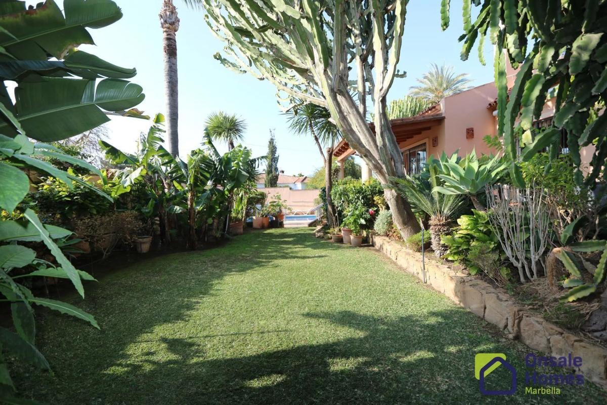 Sale of independent chalet in Urbanización Marbesa s/n, Marbella
photo 4