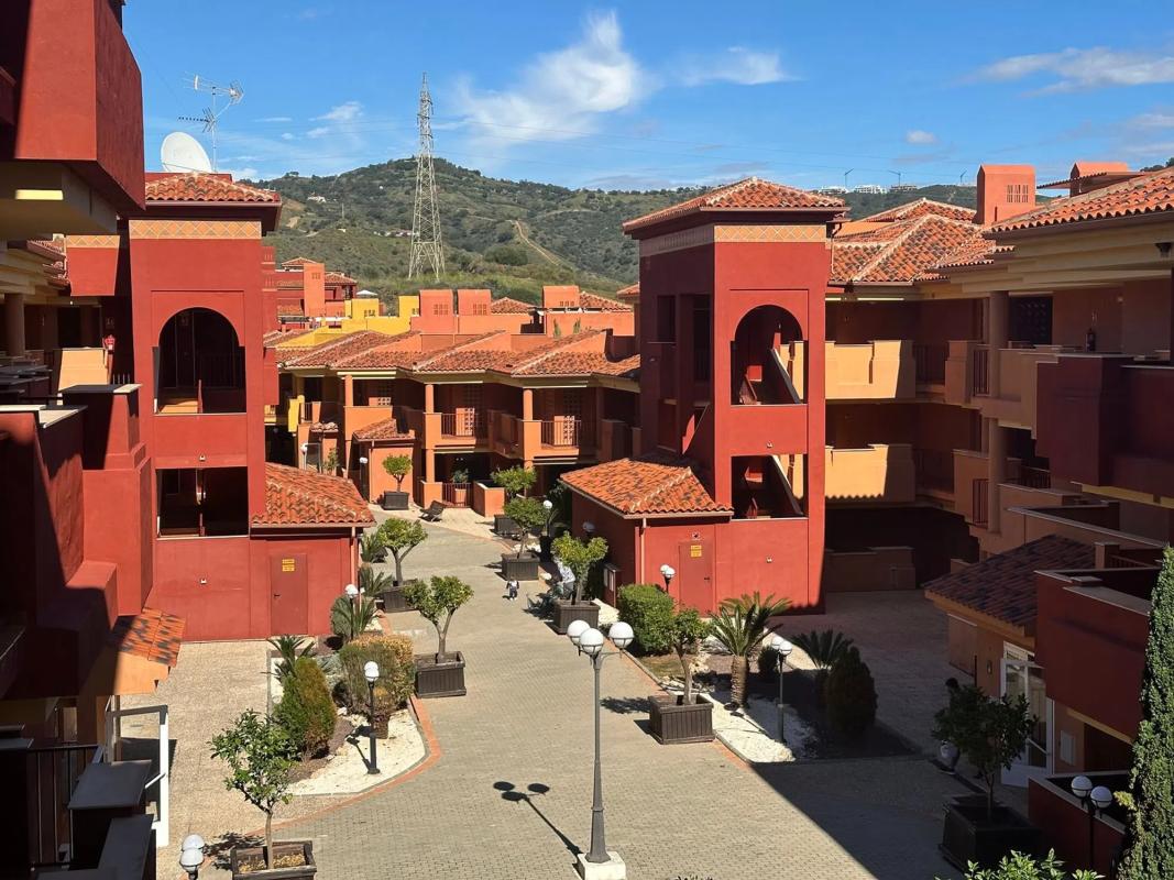 Venta de ático en Barrio Reserva de Marbella, Marbella photo 2