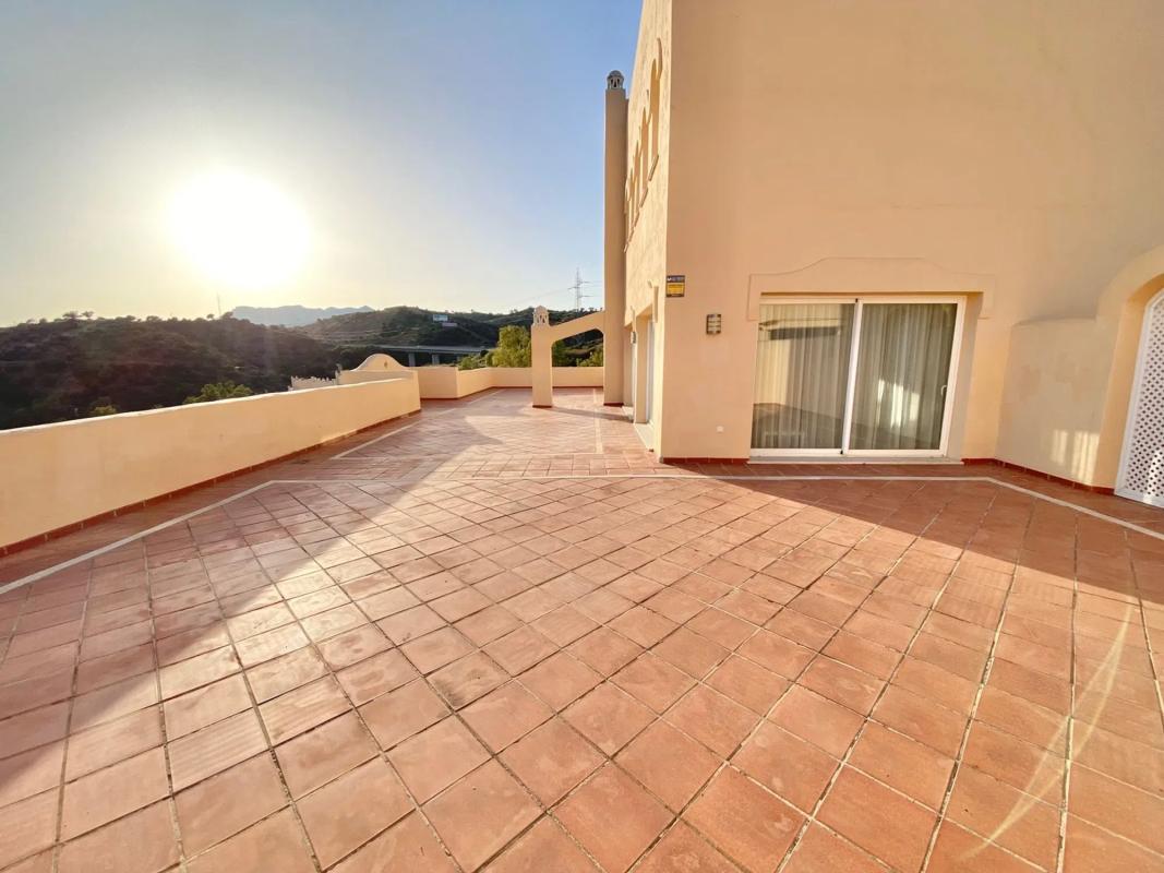 Venta de duplex en Calle Hiedra, Marbella photo 2