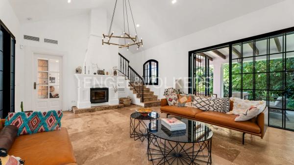 Independent chalet for sale in Urbanización Marbesa, Marbella
thumbnail 2