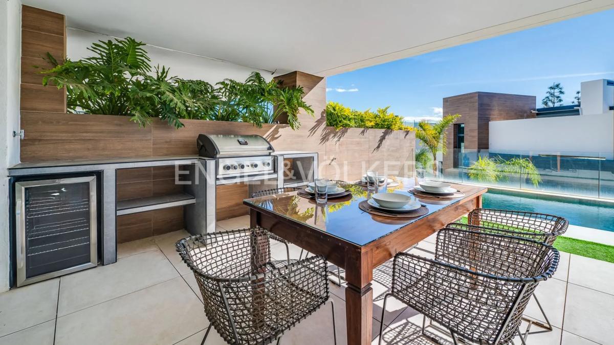 Venta de duplex en Avenida de los Acebos, Marbella photo 3