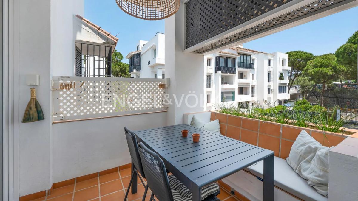 Sale of apartment in Avenida del Naviero, Marbella
photo 4