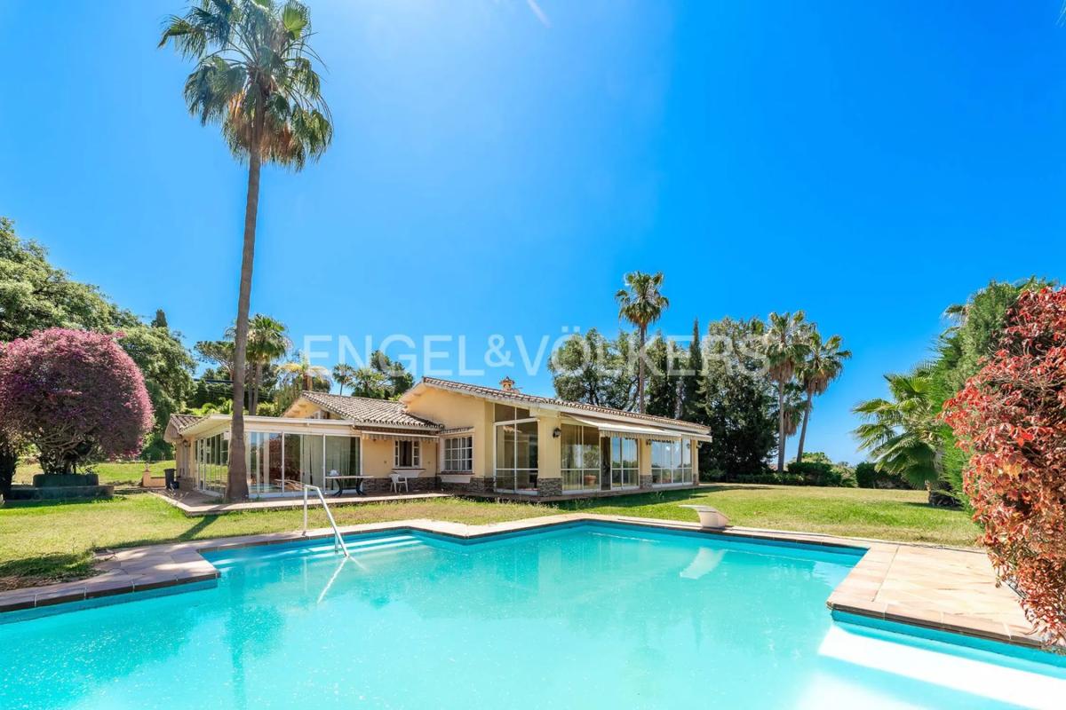 Venta de chalet independiente en Paseo de Suiza, Marbella
photo 5