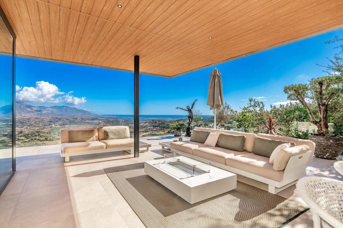 Venta de chalet independiente en Avenida de España, Marbella
photo 1
