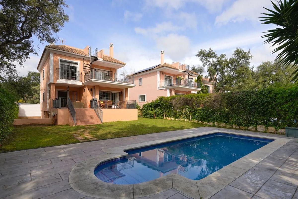 Venta de chalet independiente en Barrio Santa María, Marbella
 photo 2