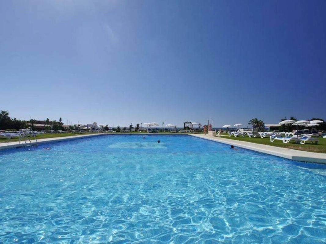 Продажа квартиры на Puerto de Cabopino, Марбелла
photo 2
