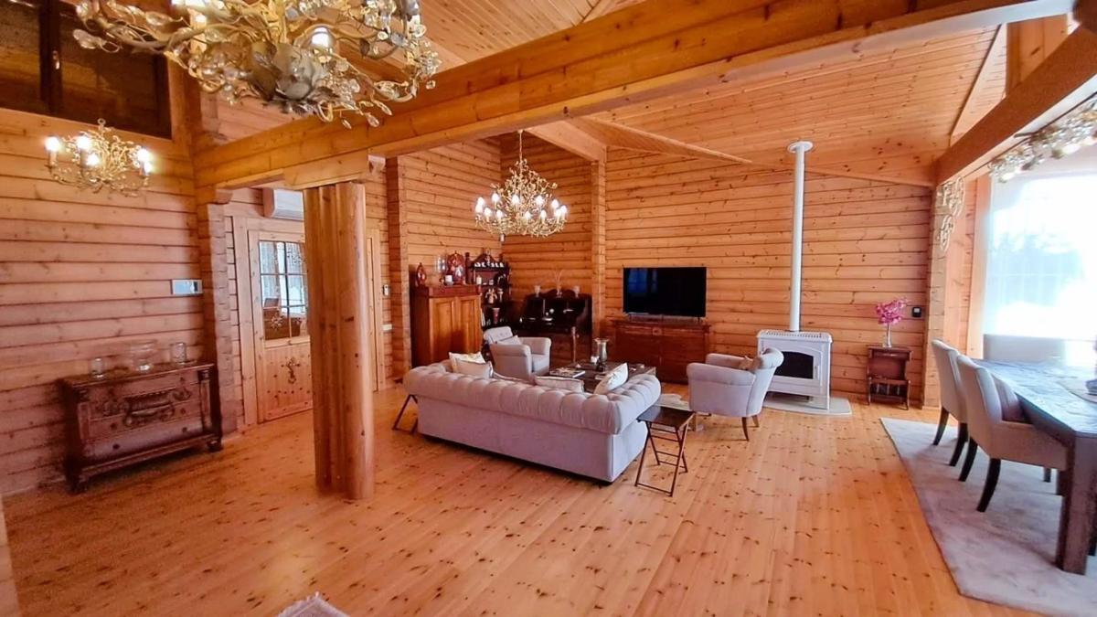 Venta de chalet independiente en Paseo de Francia, Marbella
photo 1