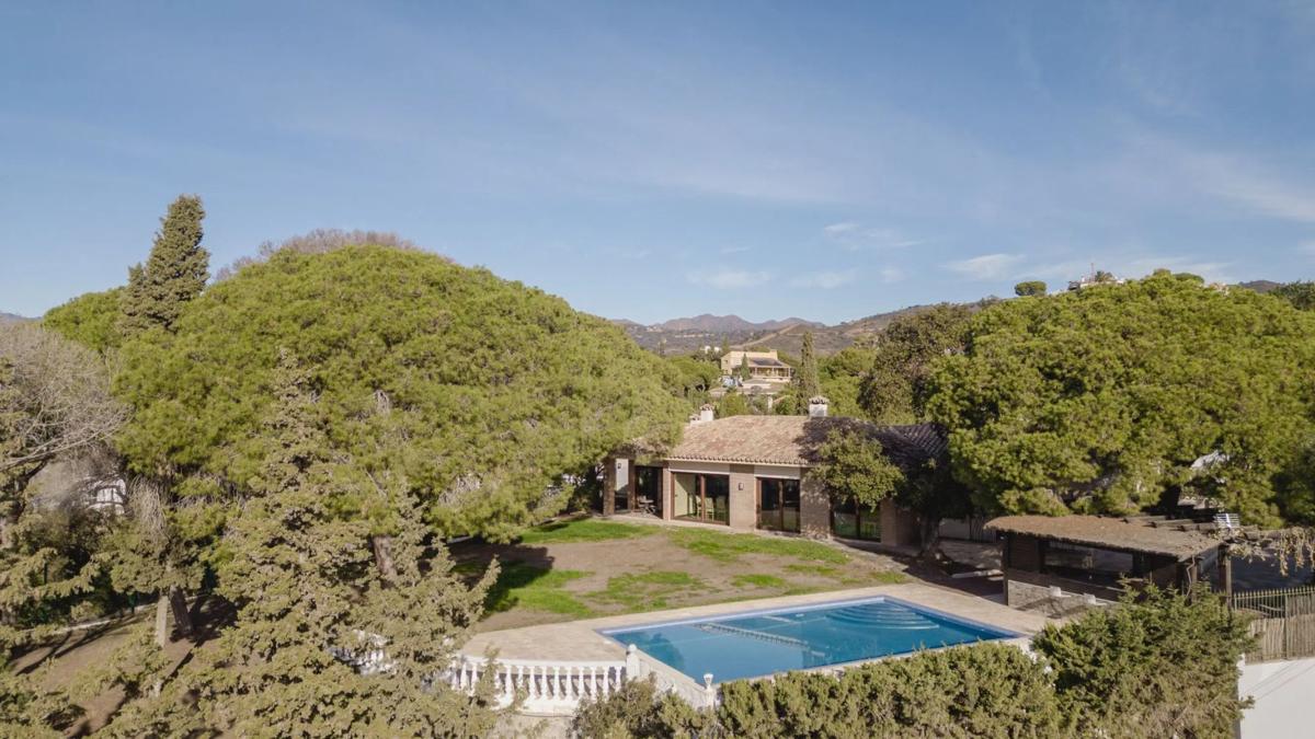 Venta de chalet independiente en Barrio Santa María, Marbella
photo 1
