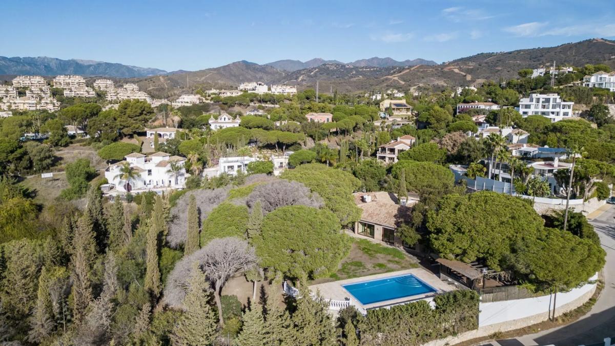 Venta de chalet independiente en Barrio Santa María, Marbella
photo 2