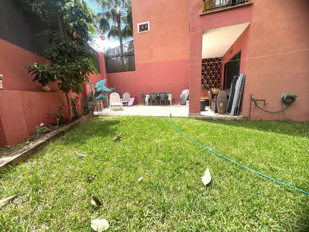 Продажа квартиры на Barrio Marbesa, Марбелла
 photo 3